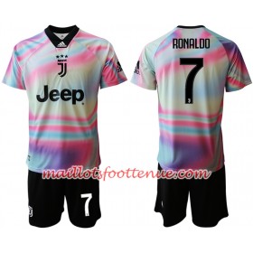 Maillot/Tenue Juventus RONALDO 7 Enfant EA Sport 2018-19